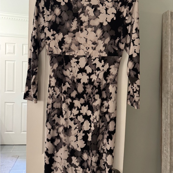 Ralph Lauren Monochrome Floral Long Sleeve Dress - Picture 3 of 3